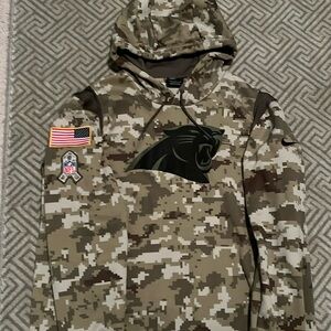 Carolina Panthers Nike Salute to Service Men’s Hoodie Dri Fit Size Large